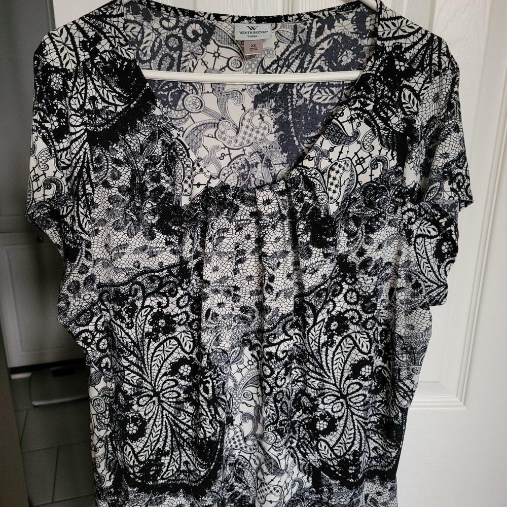 Women's blouse